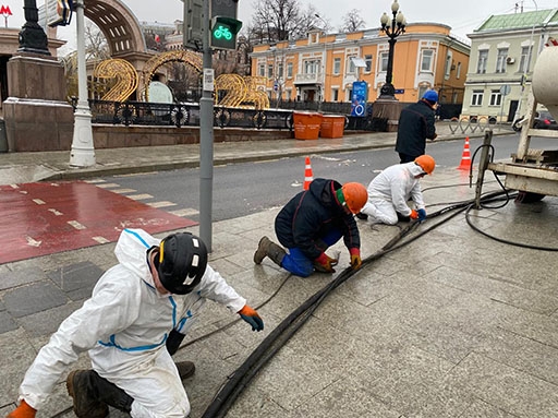 Нанесение МПП ТЮКОН+ на объекте Мосводоканала. Площадь Пречистенские Ворота, декабрь 2024. Проведены работы по коррозионной защите участка стального трубопровода холодного водоснабжения, длина участка – 70 п.м.